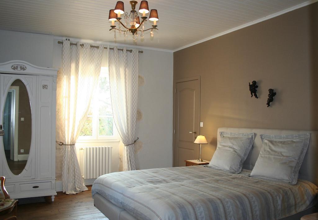 Bed and Breakfast La Double Porte Castéra-Verduzan Pokoj fotografie